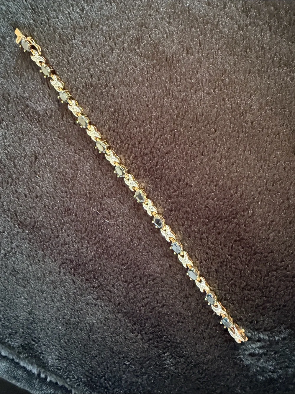 Saphire and diamonds vintage gold bracelet, authentic